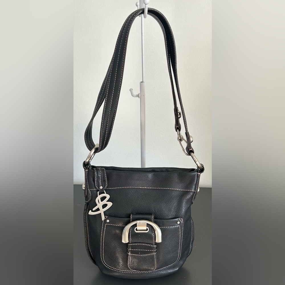 B. Makowsky Black Leather Shoulder Bag Buckle crossbody - Picture 14 of 14